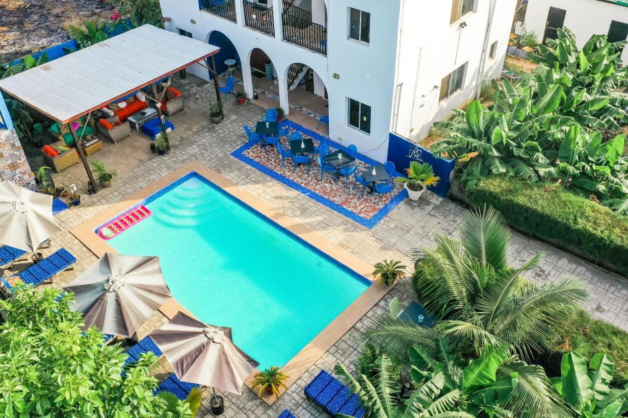 بروفوت Camara Gardens Apartments With Pool المظهر الخارجي الصورة